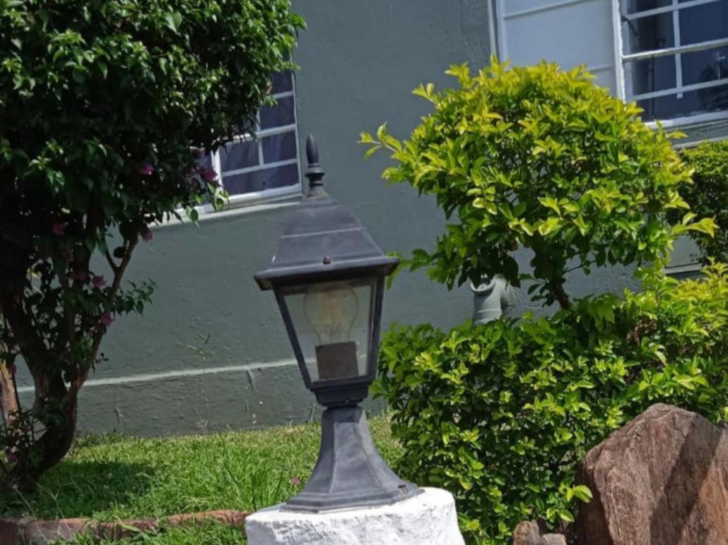Kaste Guesthouse تزانين المظهر الخارجي الصورة